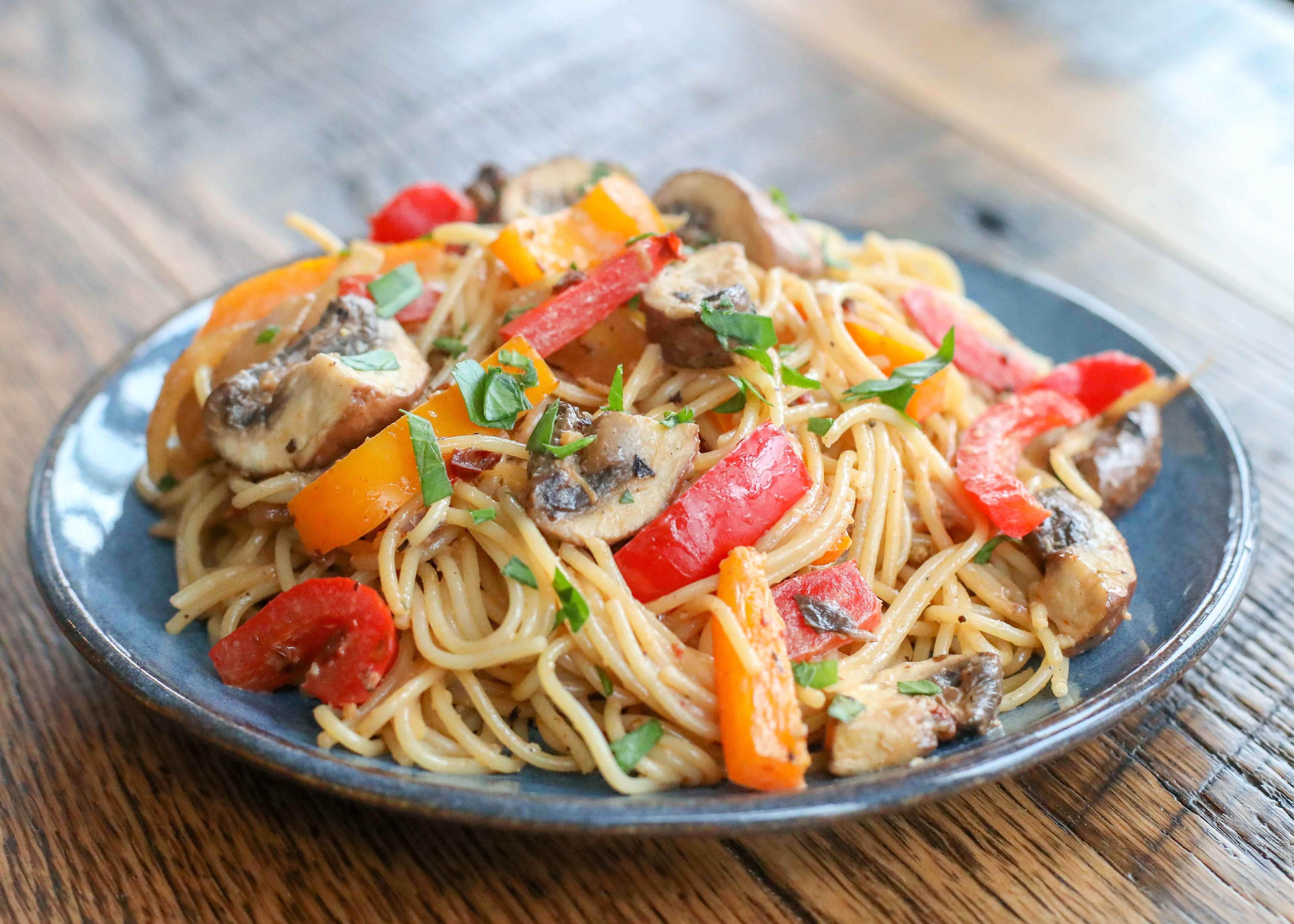 Customizable Chipotle Cream Pasta & Roasted Vegetable Guide